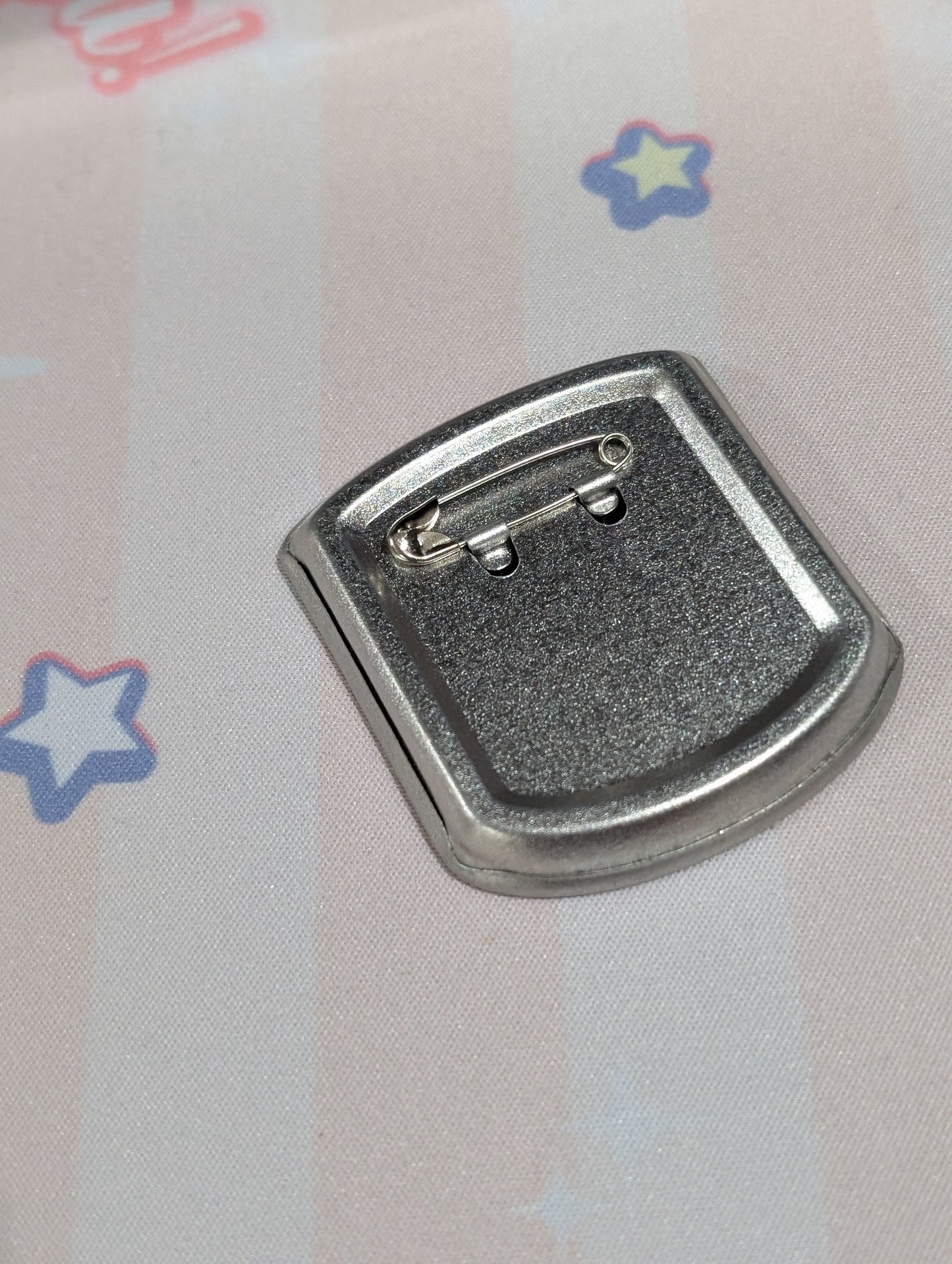 TURTLE Tomato sauce can button